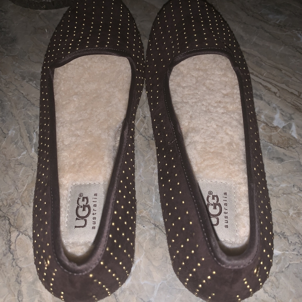 UGG Brown & Gold Flats